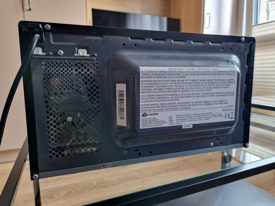 Kuchenka mikrofalowa mandine