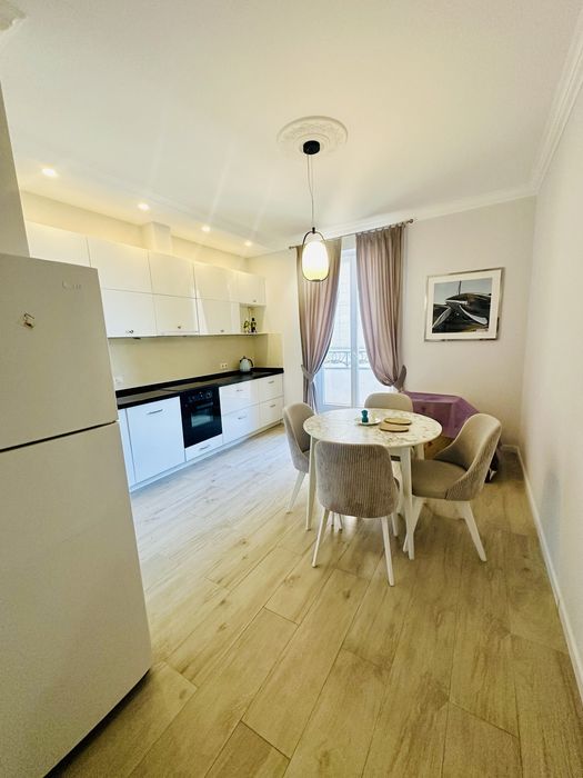 1-комнатная квартира, Бельетаж, Французский бульвар