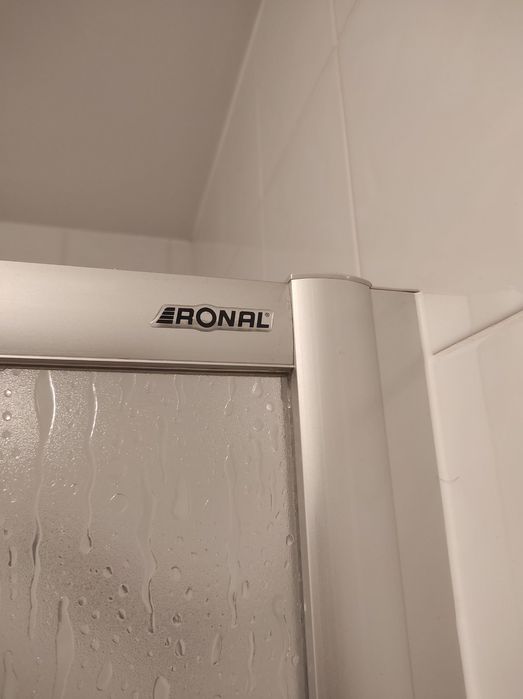 Продається душова кабіна з піддоном 80#80.