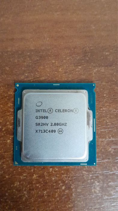 Продам процесор Celeron G3900