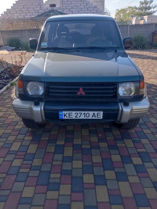 Мицубиси педжеро.