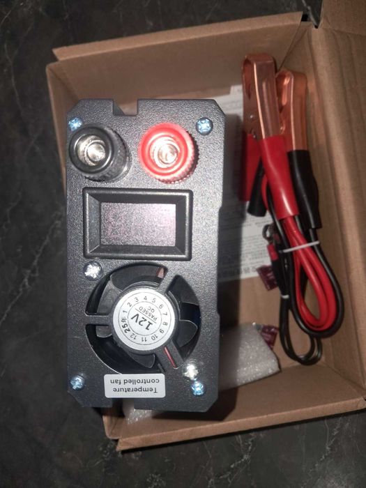 Перетворювач напруги інвертор Tataliken 1000W 12-220V Чистий синус