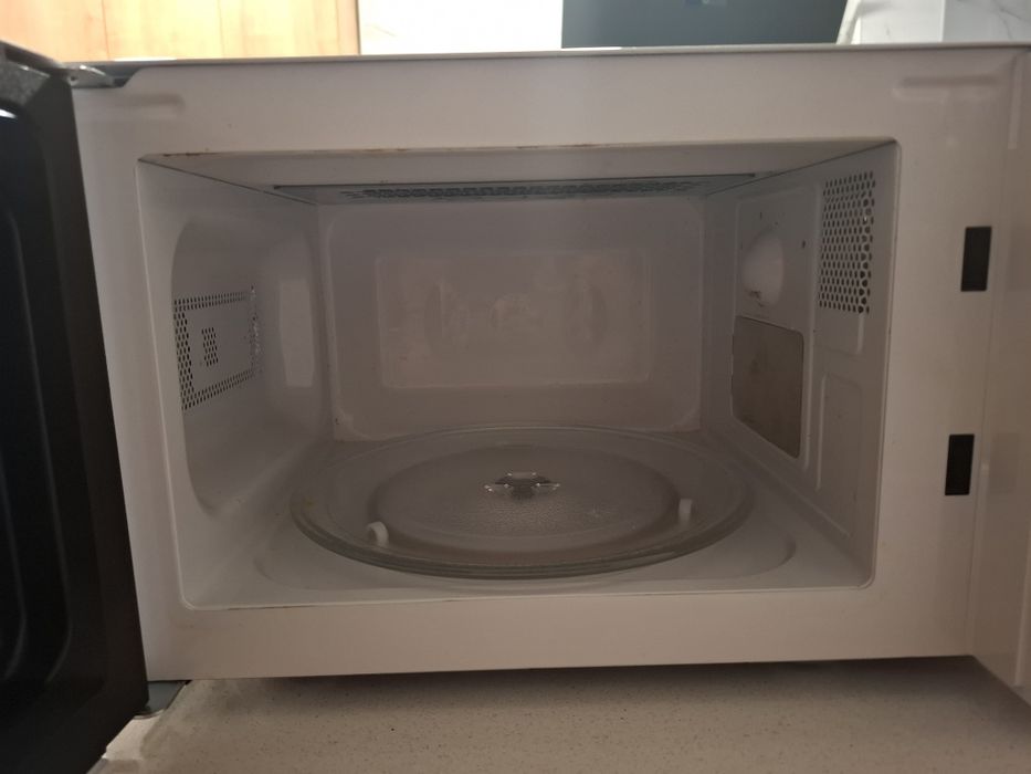 Microondas  Severin 700 & Grill