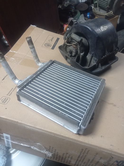 Запчасти Опель Аскона мотор печки.