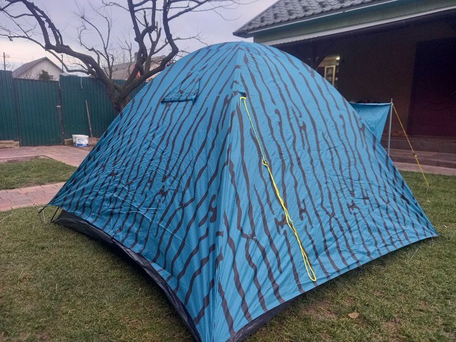 Палатка 3місна з Німеччини Wehncke Serengelli 3