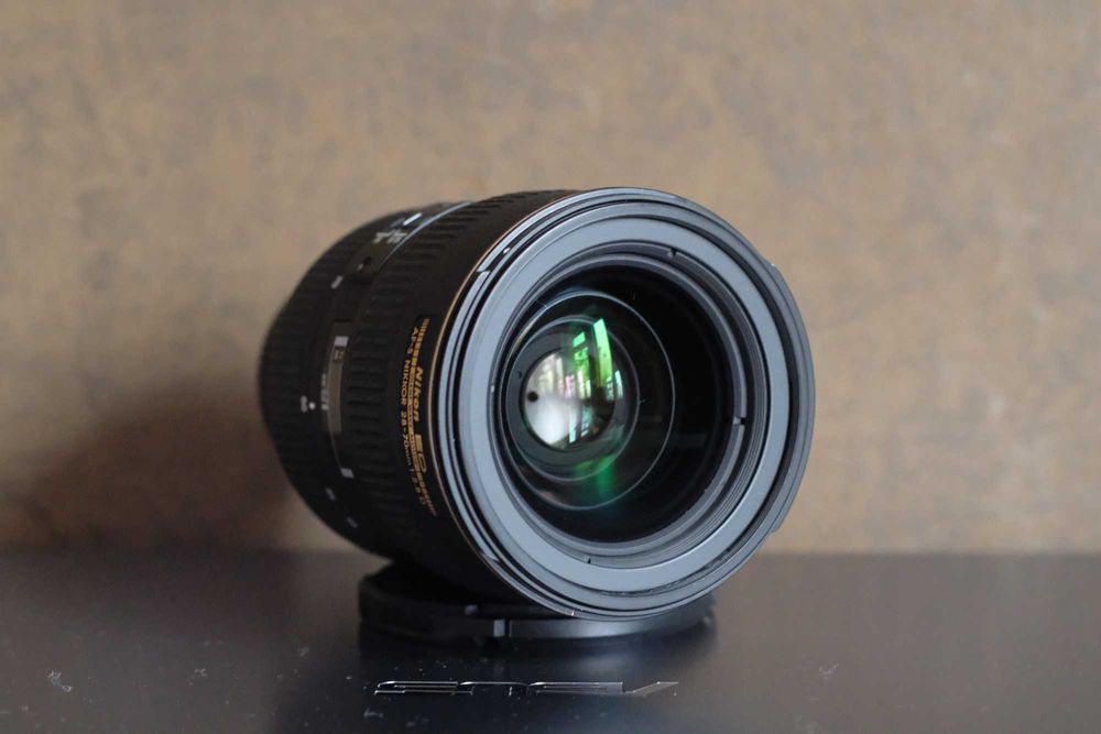 Шикарний Nikon ED Nikkor 28-70mm f2.8D SWM байонет Nikon F