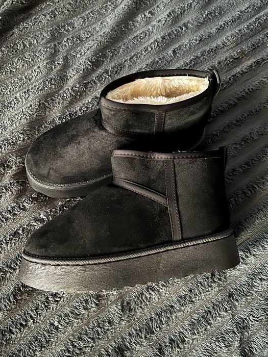 Жіночі зимові уггі розмір 39