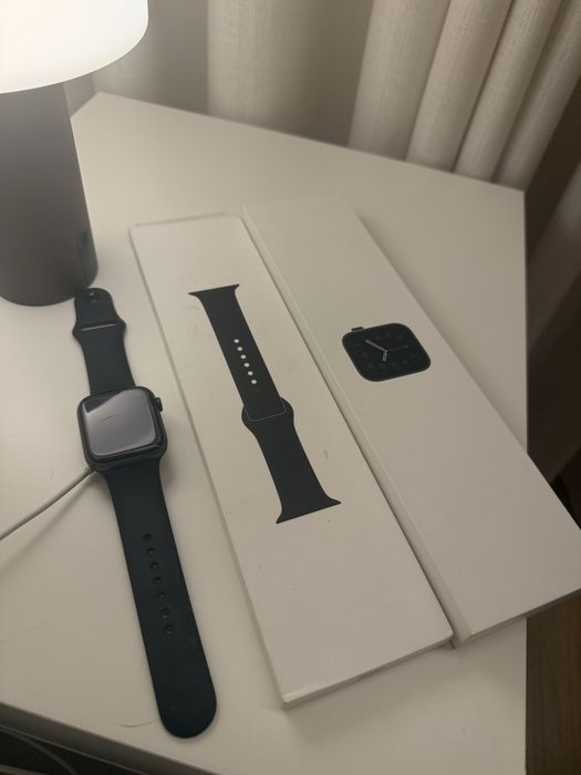 Apple watch se 44 mm