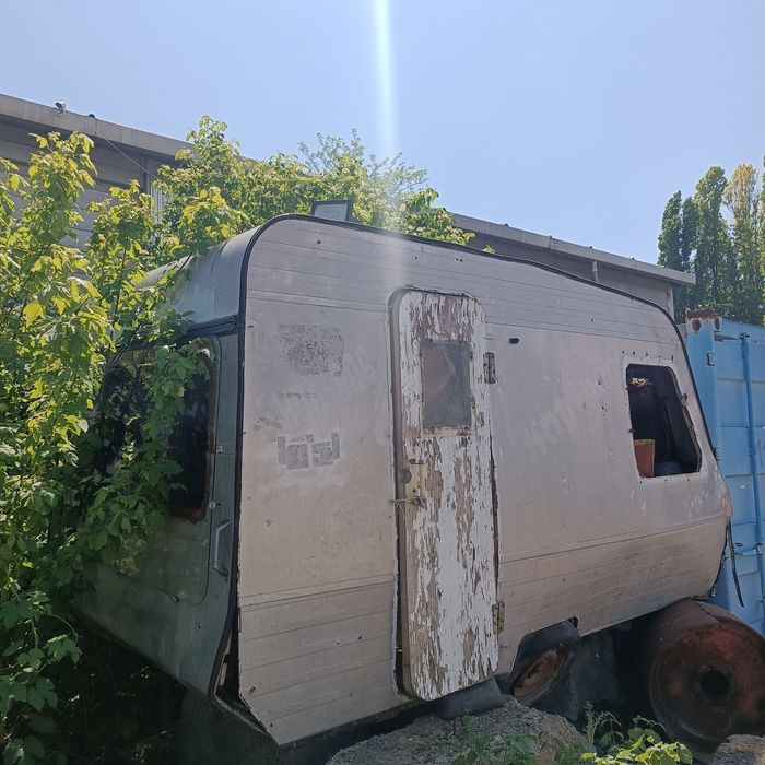 Продам трейлер б/у