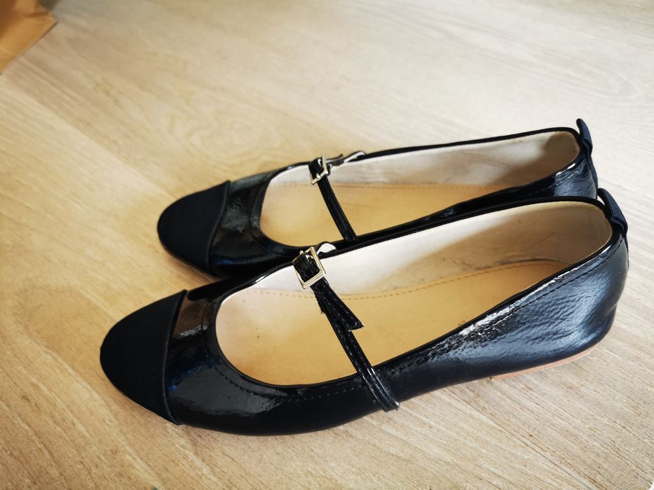 Buty Baleriny Zara r. 36 lakierki czarne