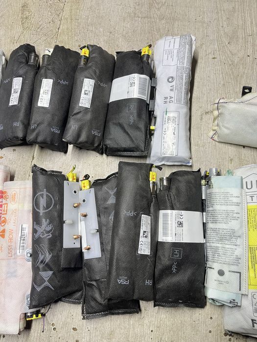 Airbag poduszki powietrzne foteli peugeot 3008 II