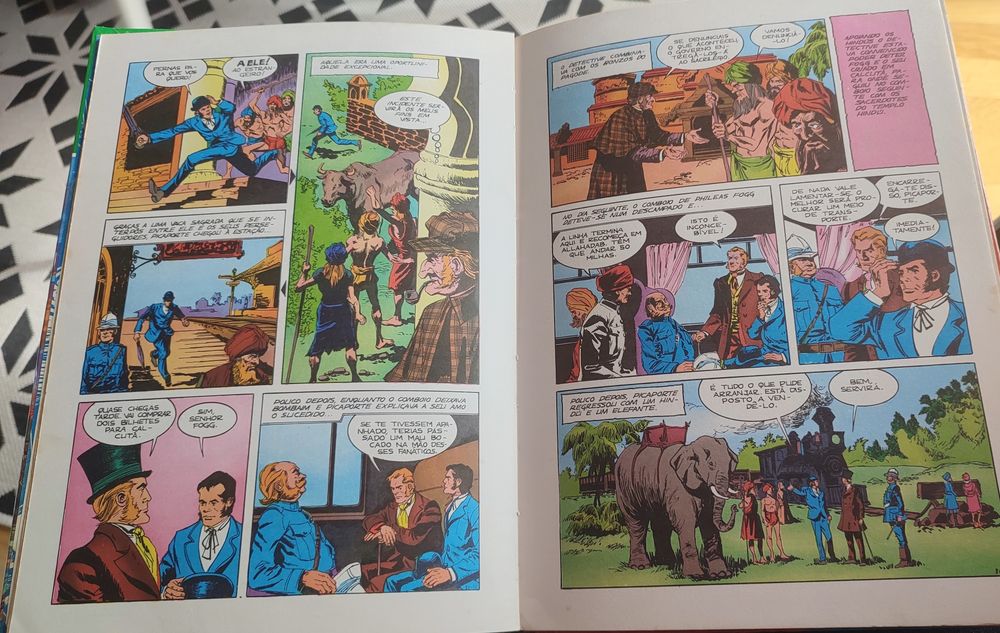 Livro de BD Júlio Verne