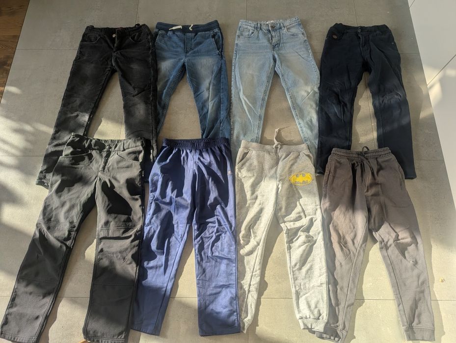 Одяг для хлопця на 10-11 років, розмір 140-146