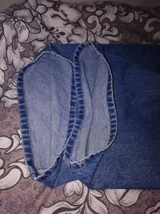 Джинси на дівчинку 12-13 років