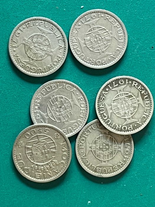 Moedas de Moçambique - 5 escudos - anos 70´s - x6 unidades