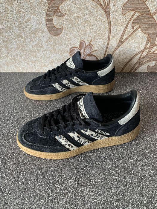 Кросівки Adidas Handball Spezial.