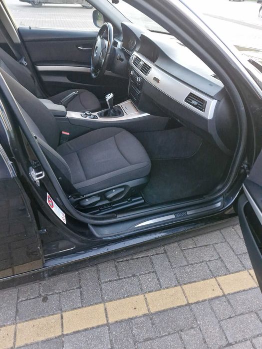Bmw e91 2.0d 320d 2009