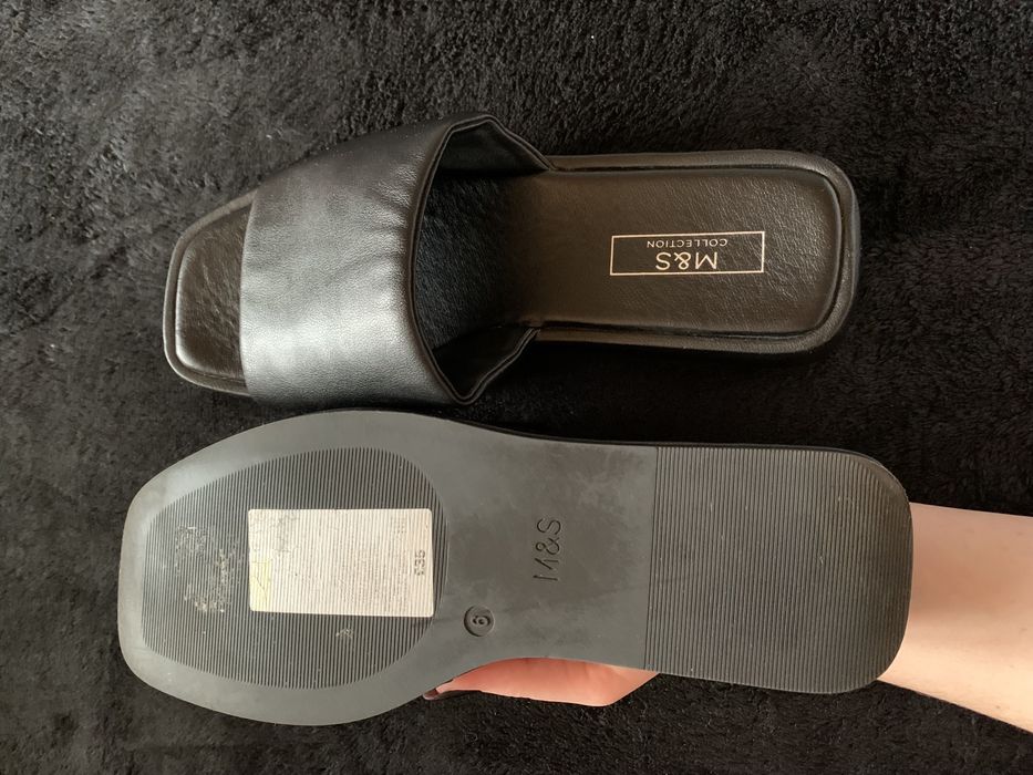 Тапочки на великій підошві