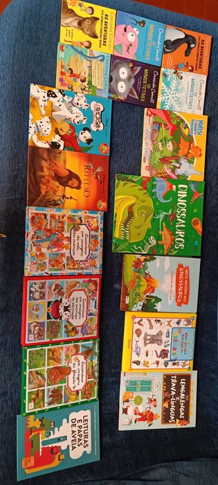 28 livros infantis para crianças em bom estado