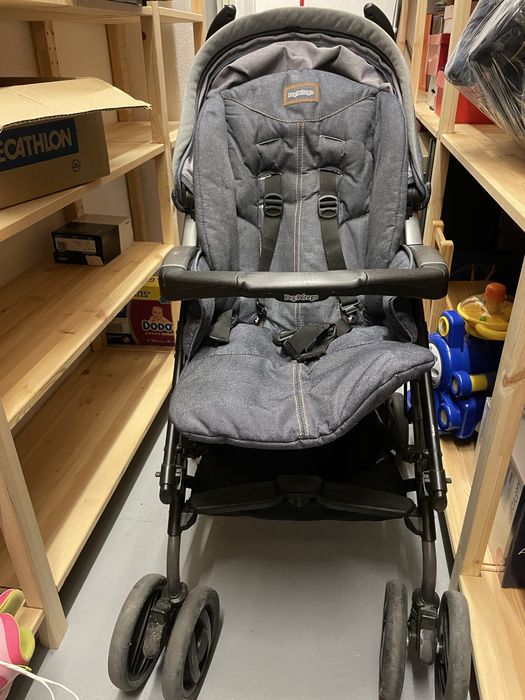 Carrinho de passeio Peg-Pérego