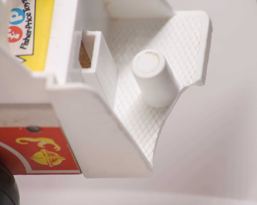 Brinquedo Vintage Fisher Price Fire Engine (carrinho de bombeiros)