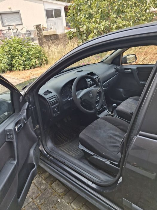 Opel Astra 1.7 Diesel – 2000