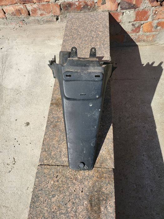 Пластик Suzuki sepia zz