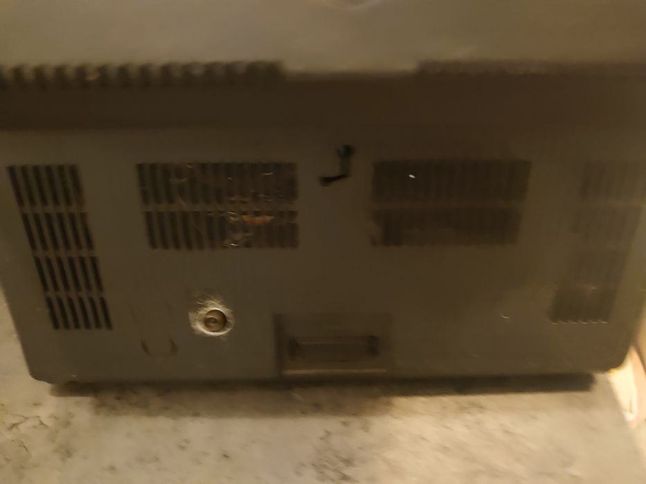 TV Shivaki Model STV-201M4