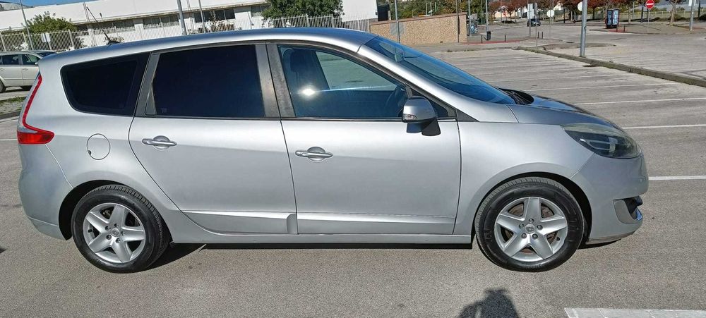 Renault Grand Scénic