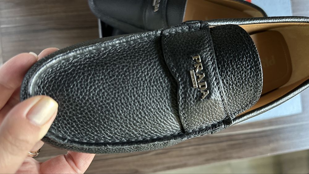Мокасини Prada темно сині нові оригінал