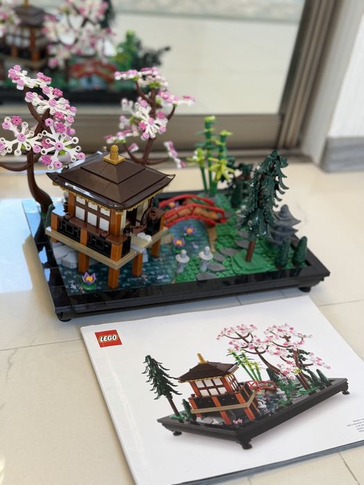 LEGO Icons 10315 Tranquil Garden («Тихий сад / Спокійний сад»)