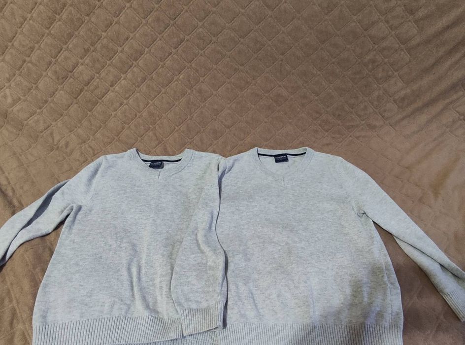 Легкі светрики на весну lc waikiki 5-6 років