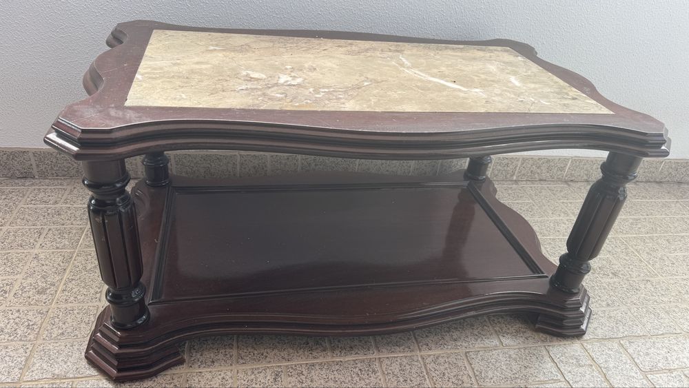 Mesa de centro para despachar