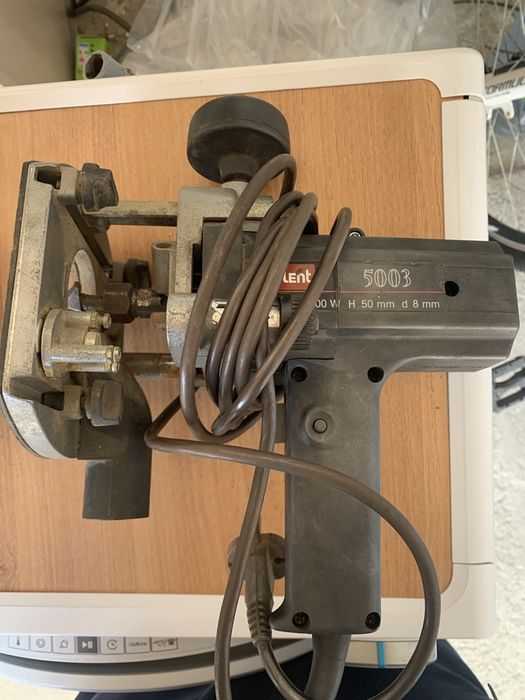 Электроинструменты на запчасти