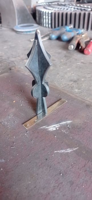 Послуга лазерного різання металу