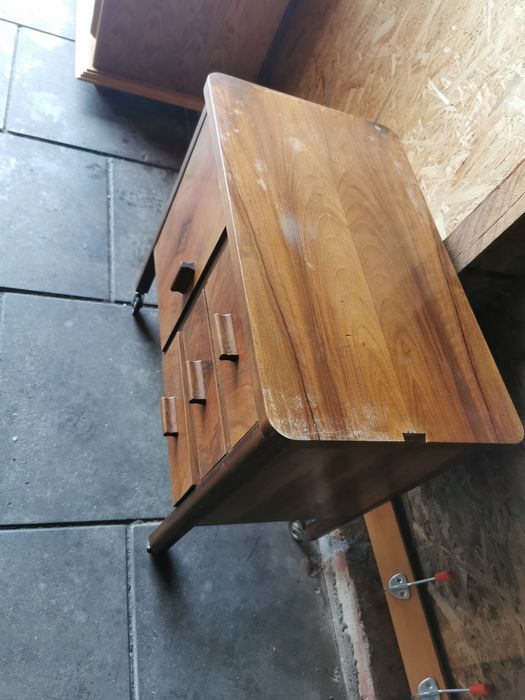 Szawka komoda na kółkach