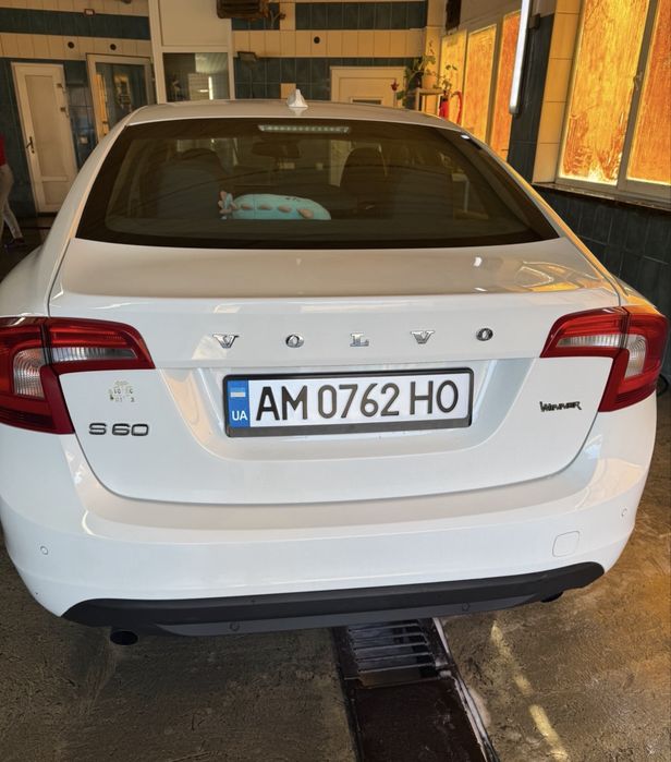 Срочний продаж volvo s60,в чудовому стані