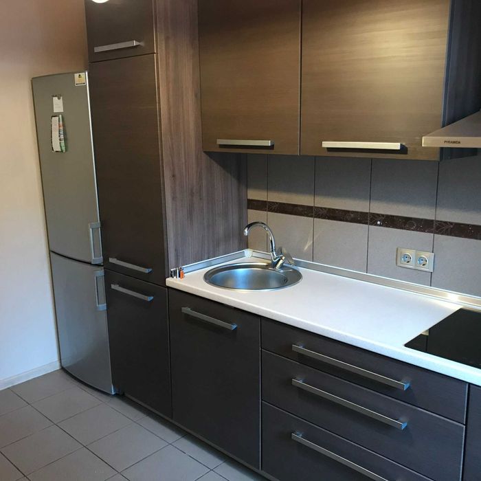 Оренда 2к квартири по вул. Энгельса