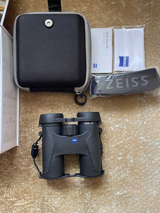 Бінокль Zeiss Terra ED 8x32
