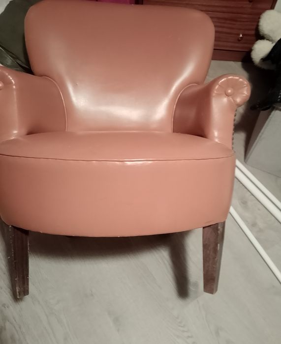 Poltronas 2  em pele sintética