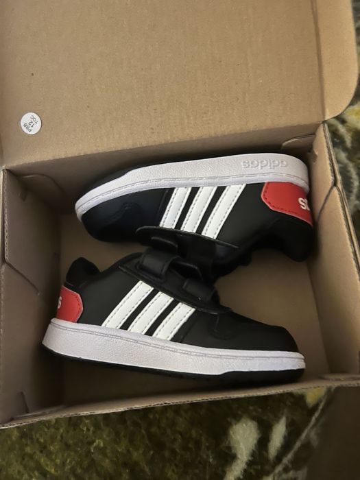 Tenis Adidas, Tam 21