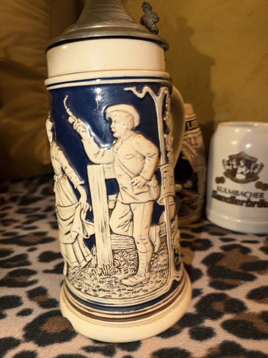 Niemieckie ceramiczne kufle do piwa