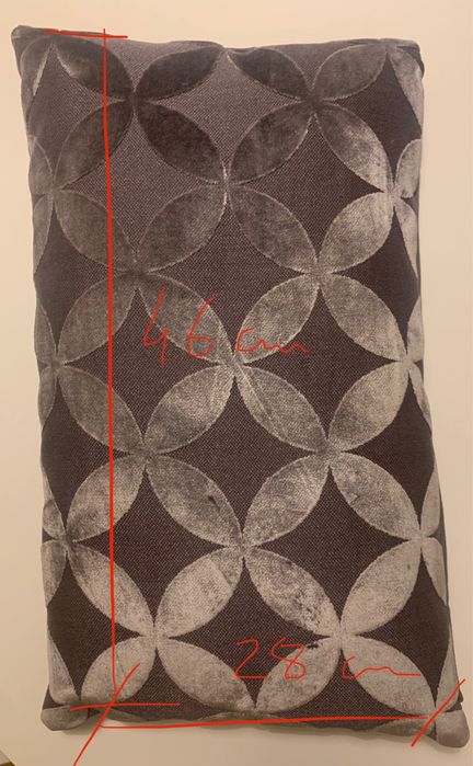 Almofada cinza unica