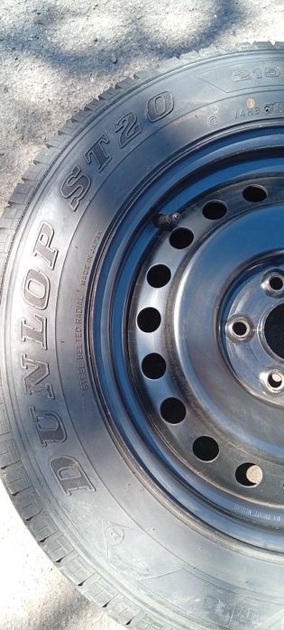 Новое запасное колесо в идеальном состоянии