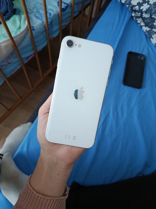 iPhone se2020 biały