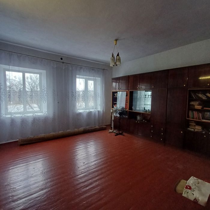 Продам газифікований будинок,район Дроздовка,біля річки.