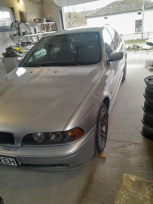 BMW E39 525 d 2001 року