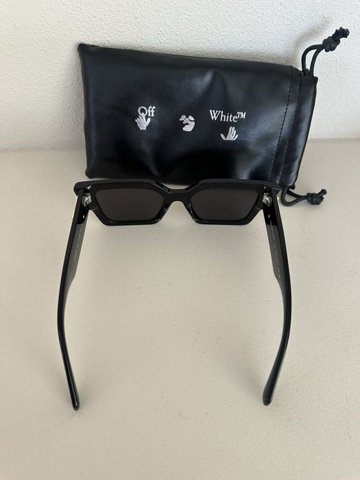 Okulary dloneczne Off White  + etui