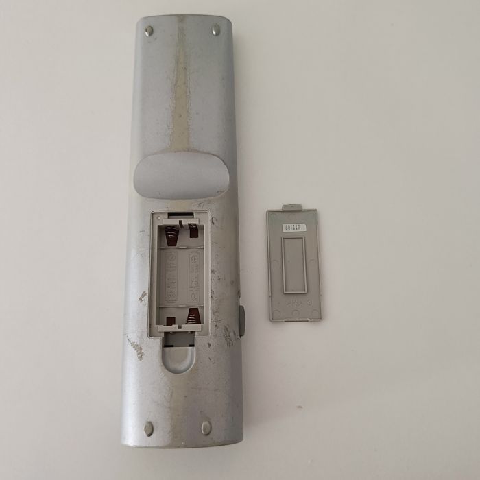 pilot zdalnego sterowania marki Toshiba, model CT-90126 DVD VCR DVD