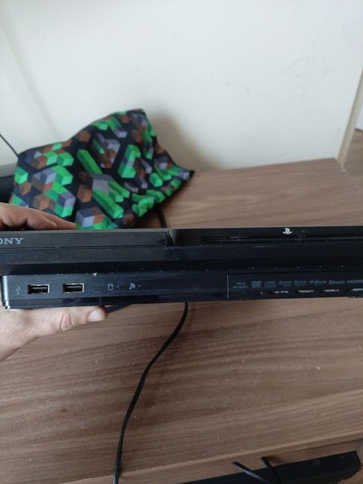 Wymienię ps 4 1t slim,ps3 500gb i kierownica czekam na oferty